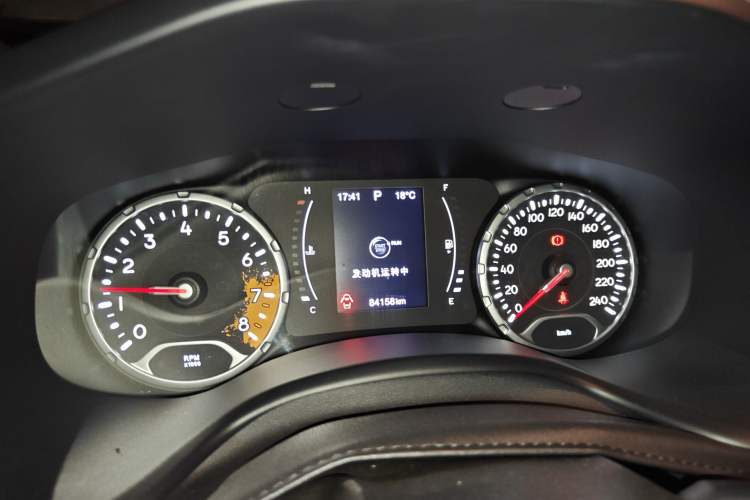 Used Jeep Renegade 2017 180T Automatic Jingneng Edition Instrument Cluster