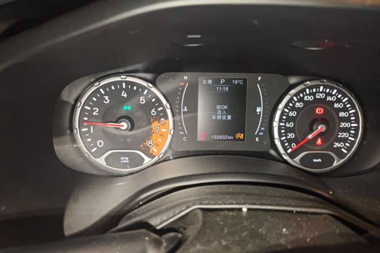 Used Jeep Renegade 2017 180T Automatic High-Energy Version Instrument Cluster