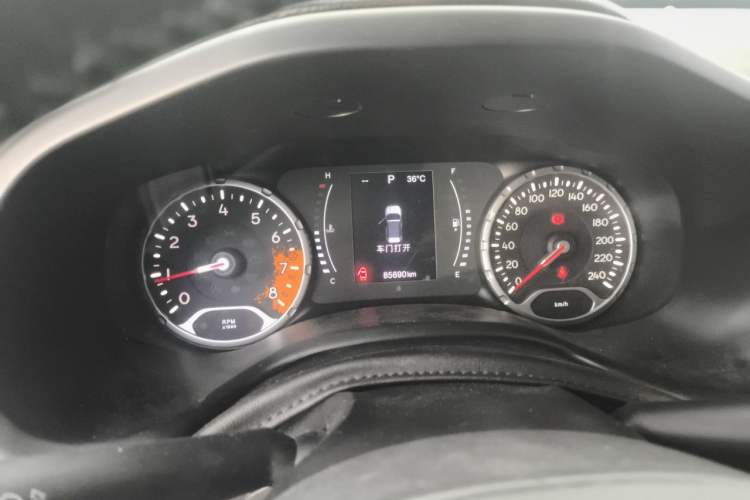 Used Jeep Renegade 2017 180T Automatic Jingneng Edition Instrument Cluster