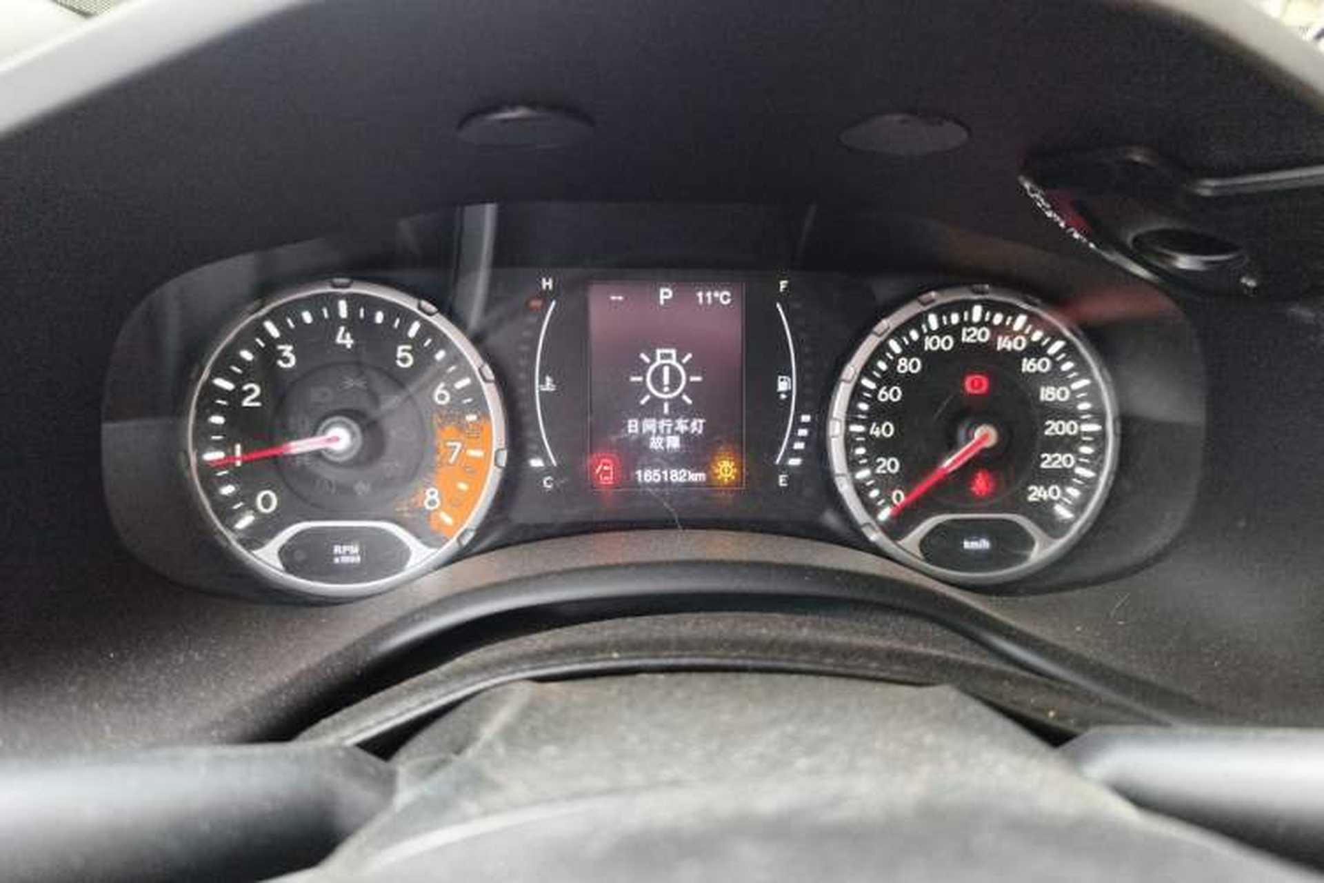 Used Jeep Renegade 2017 180T Automatic High-Energy Version Instrument Cluster