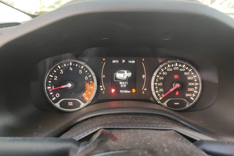 Used Jeep Renegade 2017 180T Automatic Kinetic Edition+ Instrument Cluster