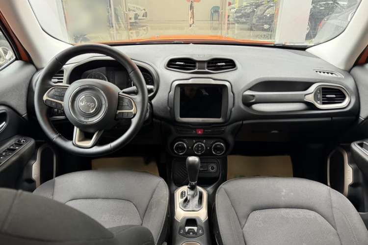 Used Jeep Renegade 2017 180T Automatic Jingneng Edition Interior 1