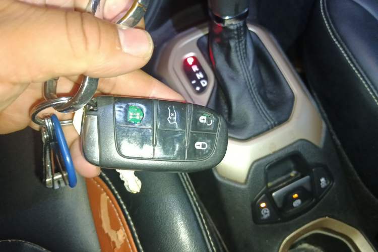 Used Jeep Renegade 2017 180T Automatic Jingneng Edition Interior 1
