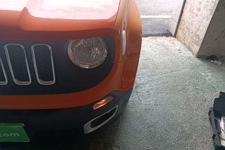 Used Jeep Renegade 2017 180T Automatic High-Energy Version Left Front Headlight