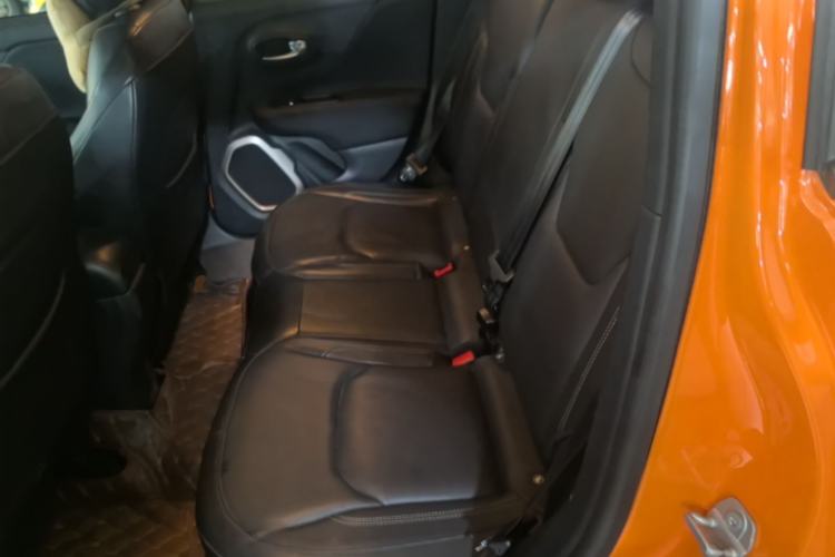 Used Jeep Renegade 2017 180T Automatic Smart Version Left Rear Seat