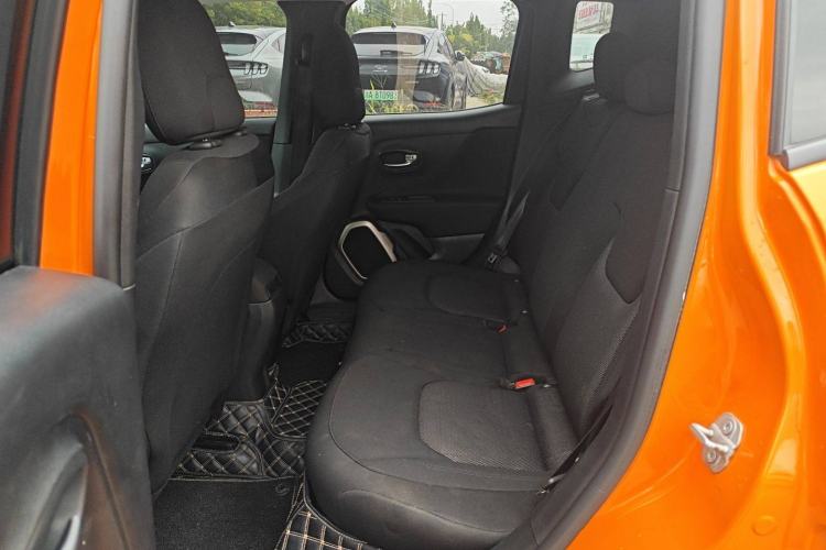 Used Jeep Renegade 2017 180T Automatic Kinetic Edition+ Left Rear Seat
