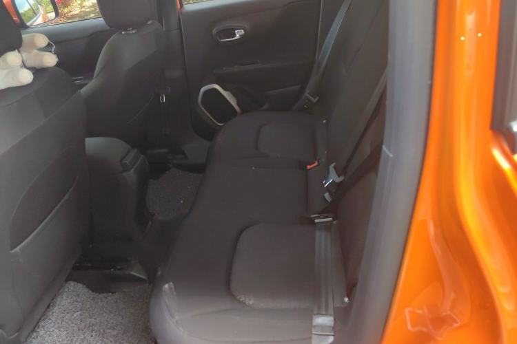 Used Jeep Renegade 2017 180T Automatic Jingneng Edition Left Rear Seat