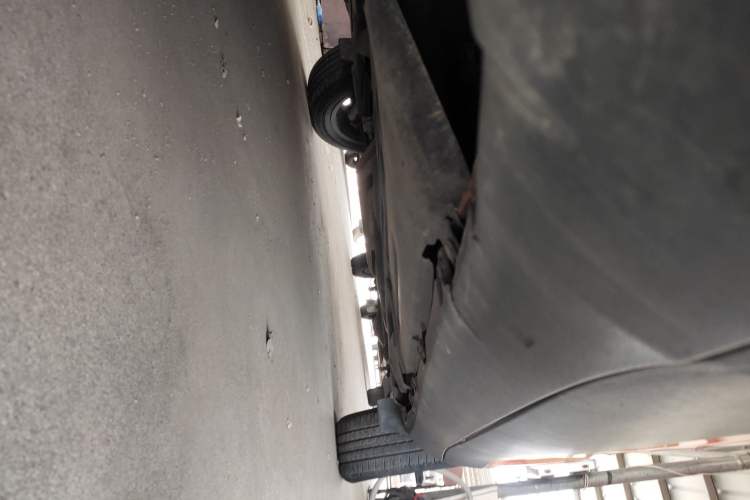 Used Jeep Renegade 2017 180T Automatic Kinetic Edition+ Left Side Sill