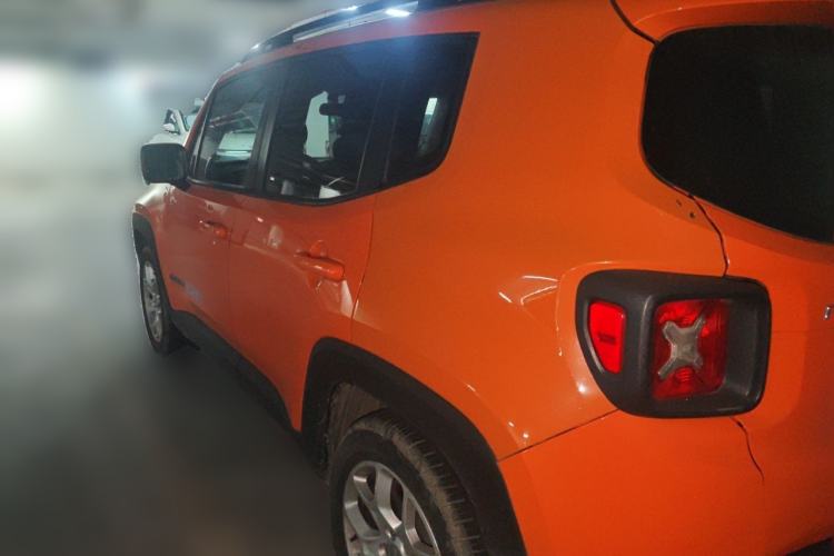 Used Jeep Renegade 2017 180T Automatic High-Energy Version Rear Left 45 Deg