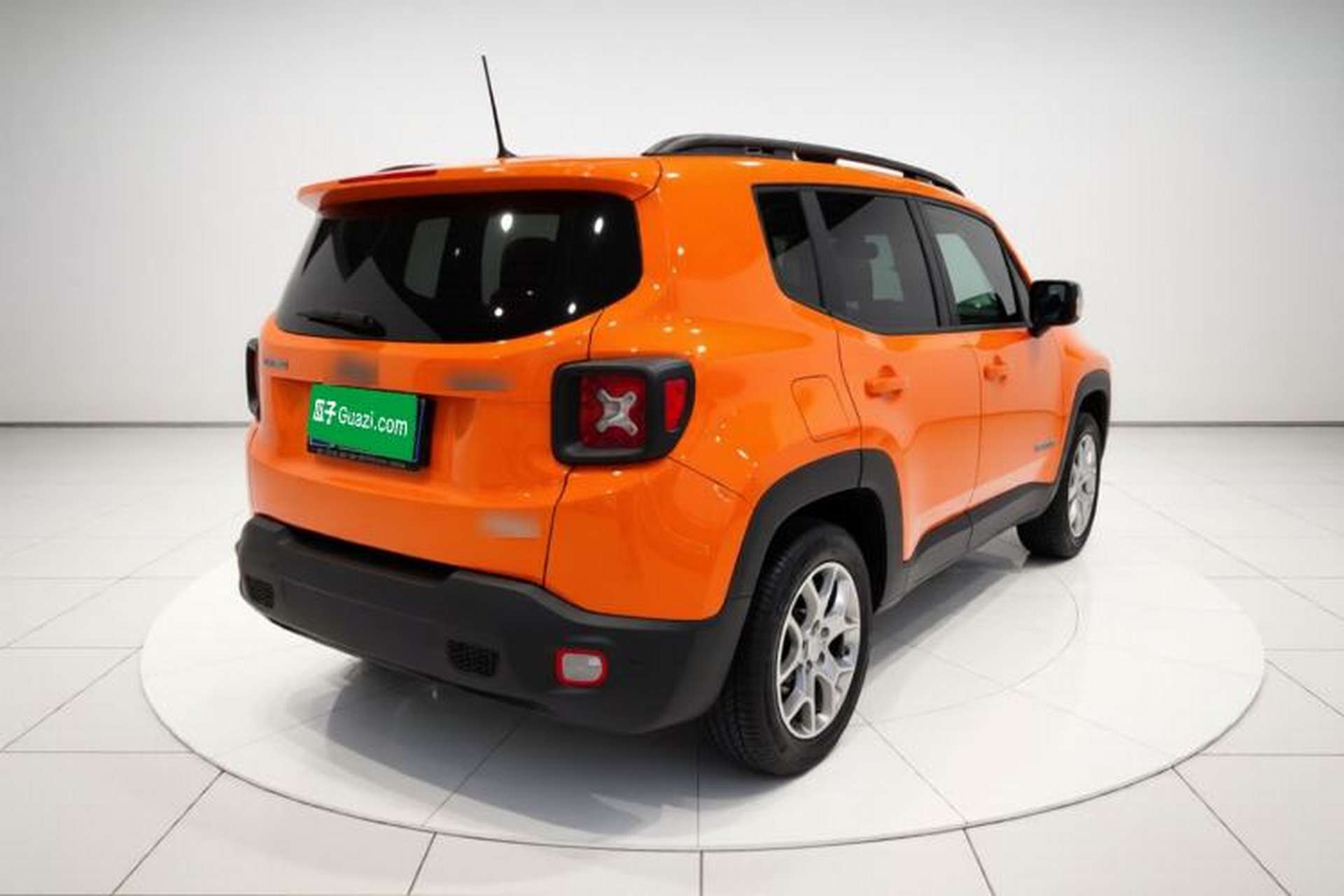 Used Jeep Renegade 2017 180T Automatic High-Energy Version Rear Right 45 Deg