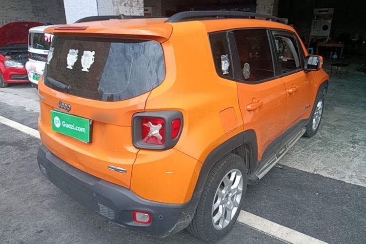 Used Jeep Renegade 2017 180T Automatic High-Energy Version Rear Right 45 Deg