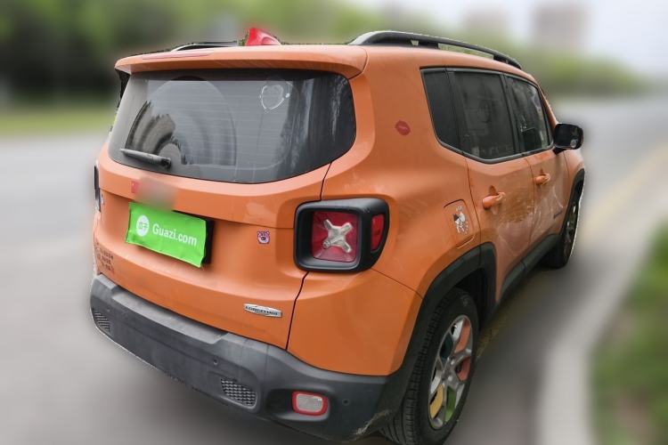 Used Jeep Renegade 2017 180T Automatic High-Energy Version Rear Right 45 Deg