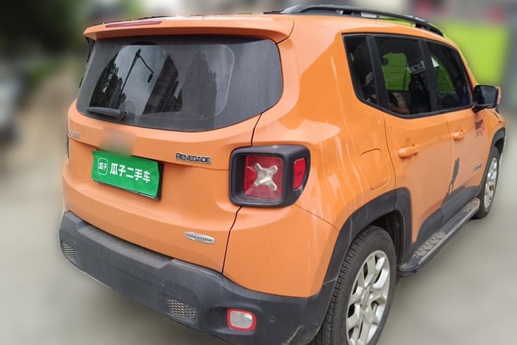 Used Jeep Renegade 2017 180T Automatic High-Energy Version Rear Right 45 Deg