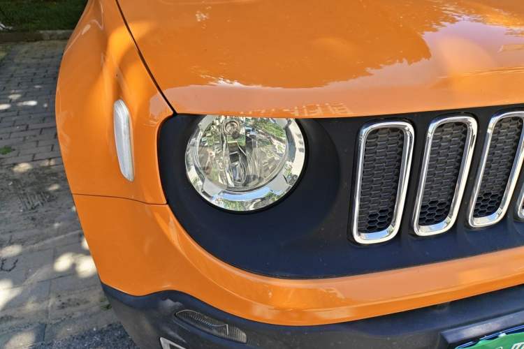 Used Jeep Renegade 2017 180T Automatic High-Energy Version Right Front Headlight