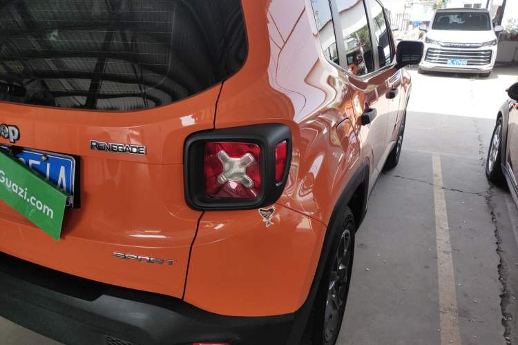 Used Jeep Renegade 2017 180T Automatic Kinetic Edition+ Right Rear Taillight