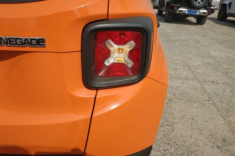 Used Jeep Renegade 2017 180T Automatic Kinetic Edition+ Right Rear Taillight