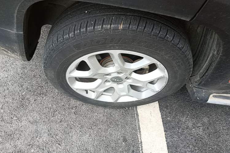 Used Jeep Renegade 2017 180T Automatic High-Energy Version Right Rear Wheel Hub