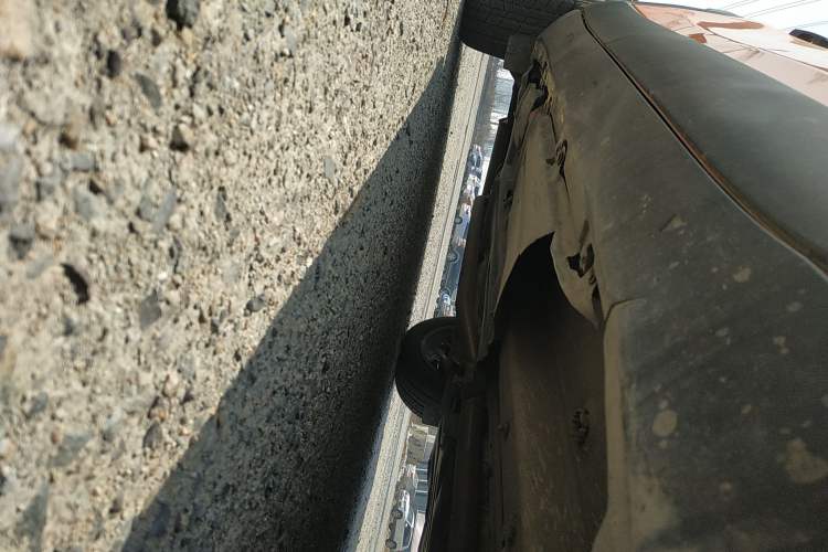 Used Jeep Renegade 2017 180T Automatic Kinetic Edition+ Right Side Sill