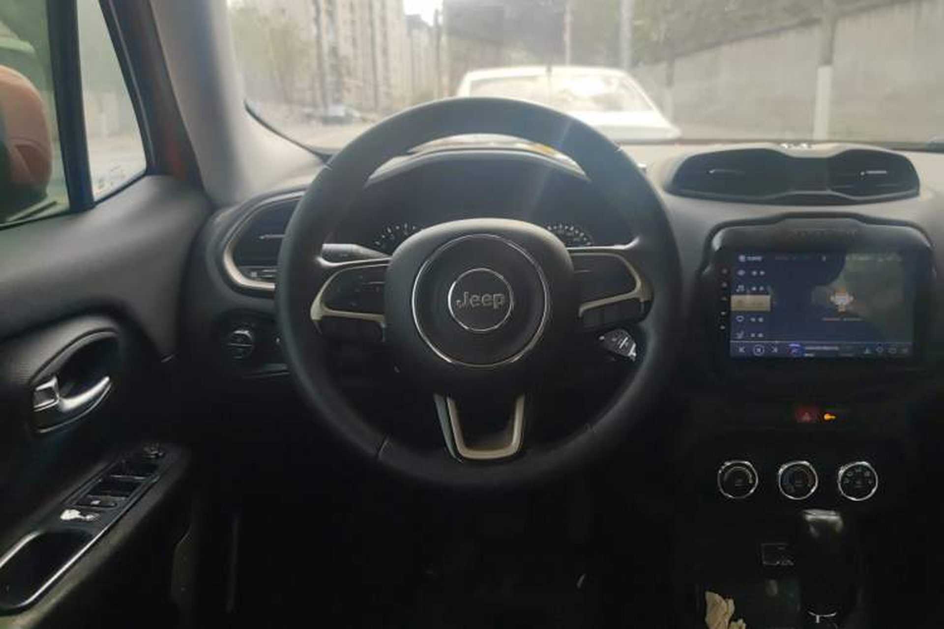 Used Jeep Renegade 2017 180T Automatic Kinetic Edition+ Steering Wheel