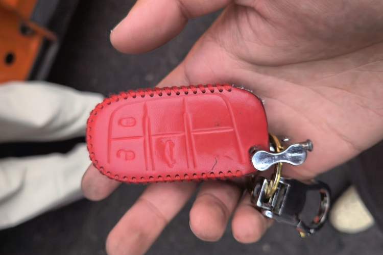 Used Jeep Renegade 2017 180T Automatic Smart Version Vehicle Key