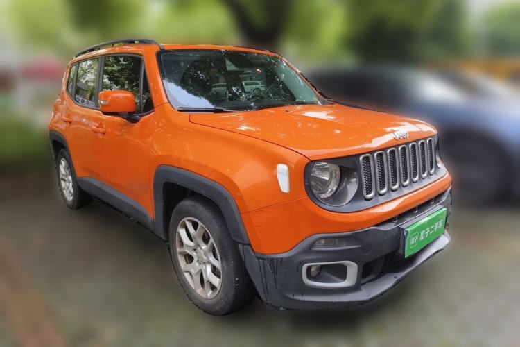 Used Jeep Renegade 2017 180T Automatic Jingneng Edition Front Right 45 Deg