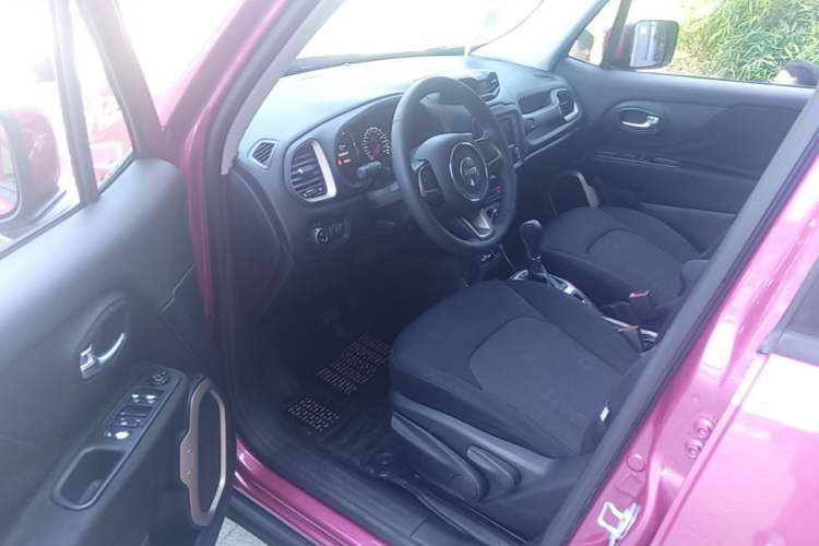 Used Jeep Renegade 2017 180T Automatic Jingneng Edition Driver Seat