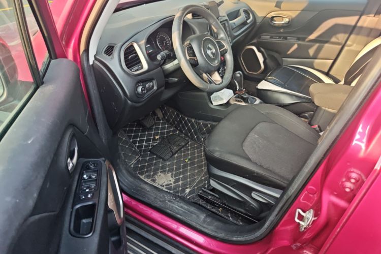 Used Jeep Renegade 2017 180T Automatic High-Energy Version Driver Seat