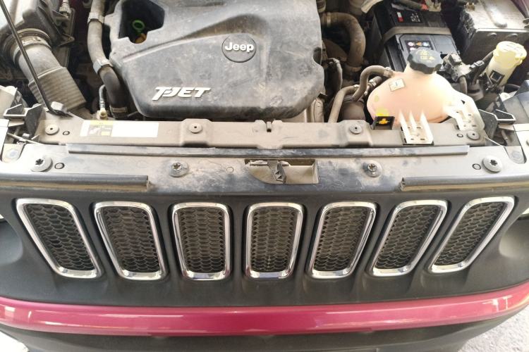 Used Jeep Renegade 2017 180T Automatic High-Energy Version Engine Bay