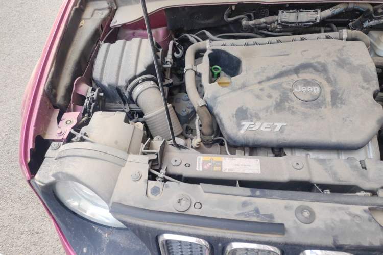 Used Jeep Renegade 2017 180T Automatic Jingneng Edition Engine Bay Right