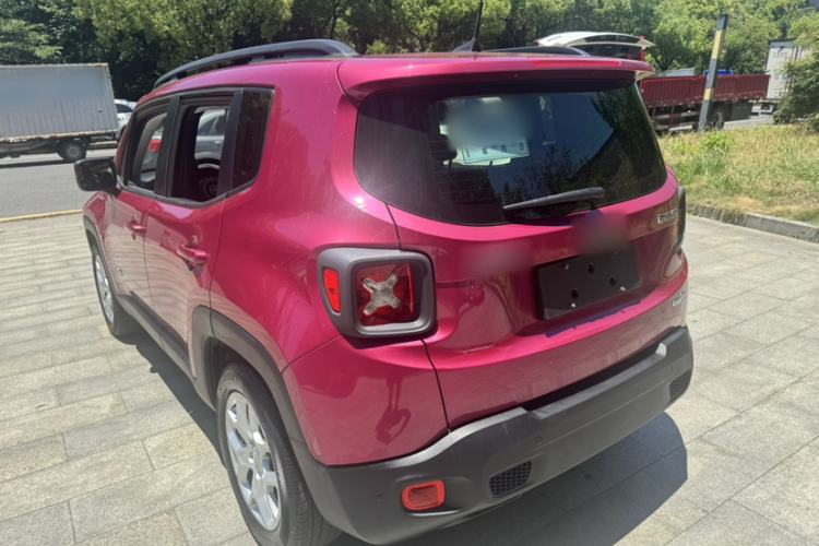Used Jeep Renegade 2017 180T Automatic Jingneng Edition Exterior 2