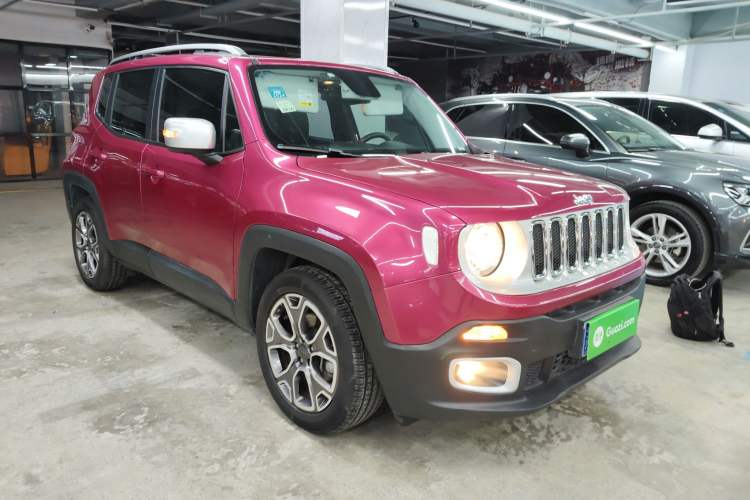 Used Jeep Renegade 2017 180T Automatic Smart Version Exterior 2