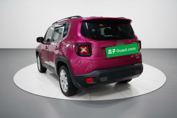 Used Jeep Renegade 2017 180T Automatic High-Energy Version Exterior 3