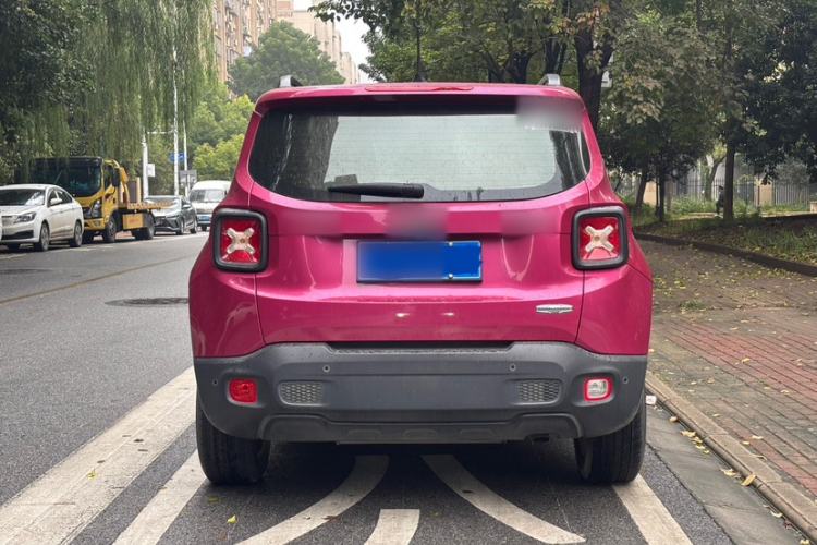 Used Jeep Renegade 2017 180T Automatic Jingneng Edition Exterior 6