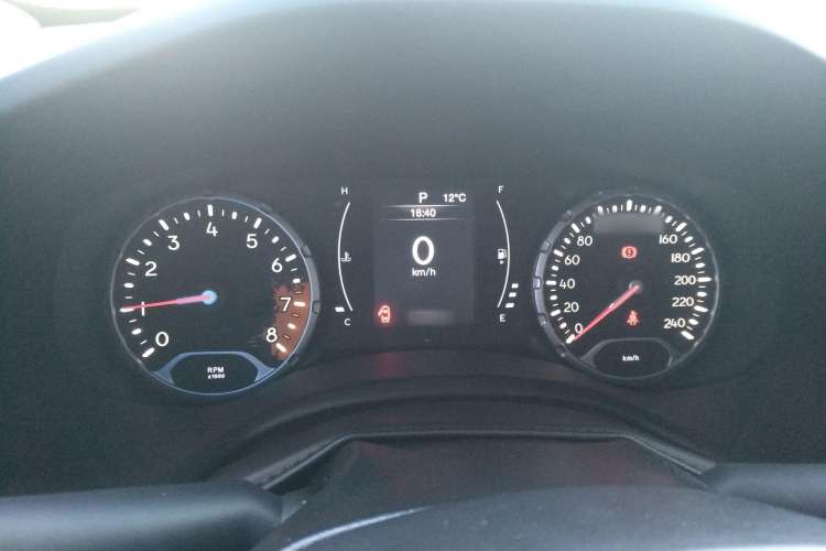 Used Jeep Renegade 2017 180T Automatic Kinetic Edition+ Instrument Cluster