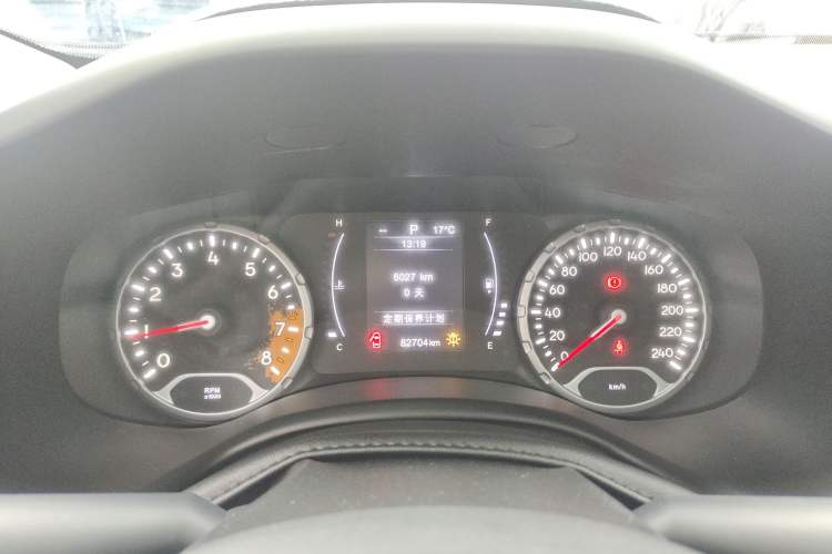 Used Jeep Renegade 2017 180T Automatic High-Energy Version Instrument Cluster
