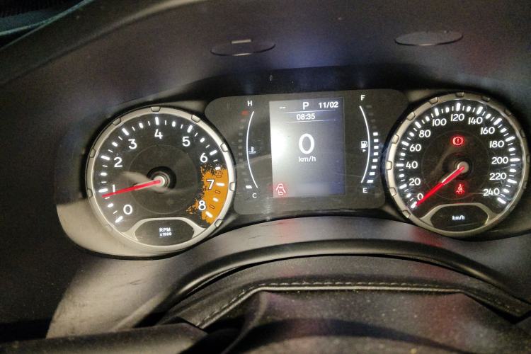 Used Jeep Renegade 2017 180T Automatic High-Energy Version Instrument Cluster