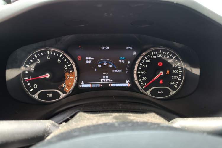 Used Jeep Renegade 2017 180T Automatic Smart Version Instrument Cluster