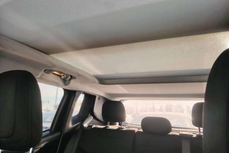 Used Jeep Renegade 2017 180T Automatic Jingneng Edition Interior 7