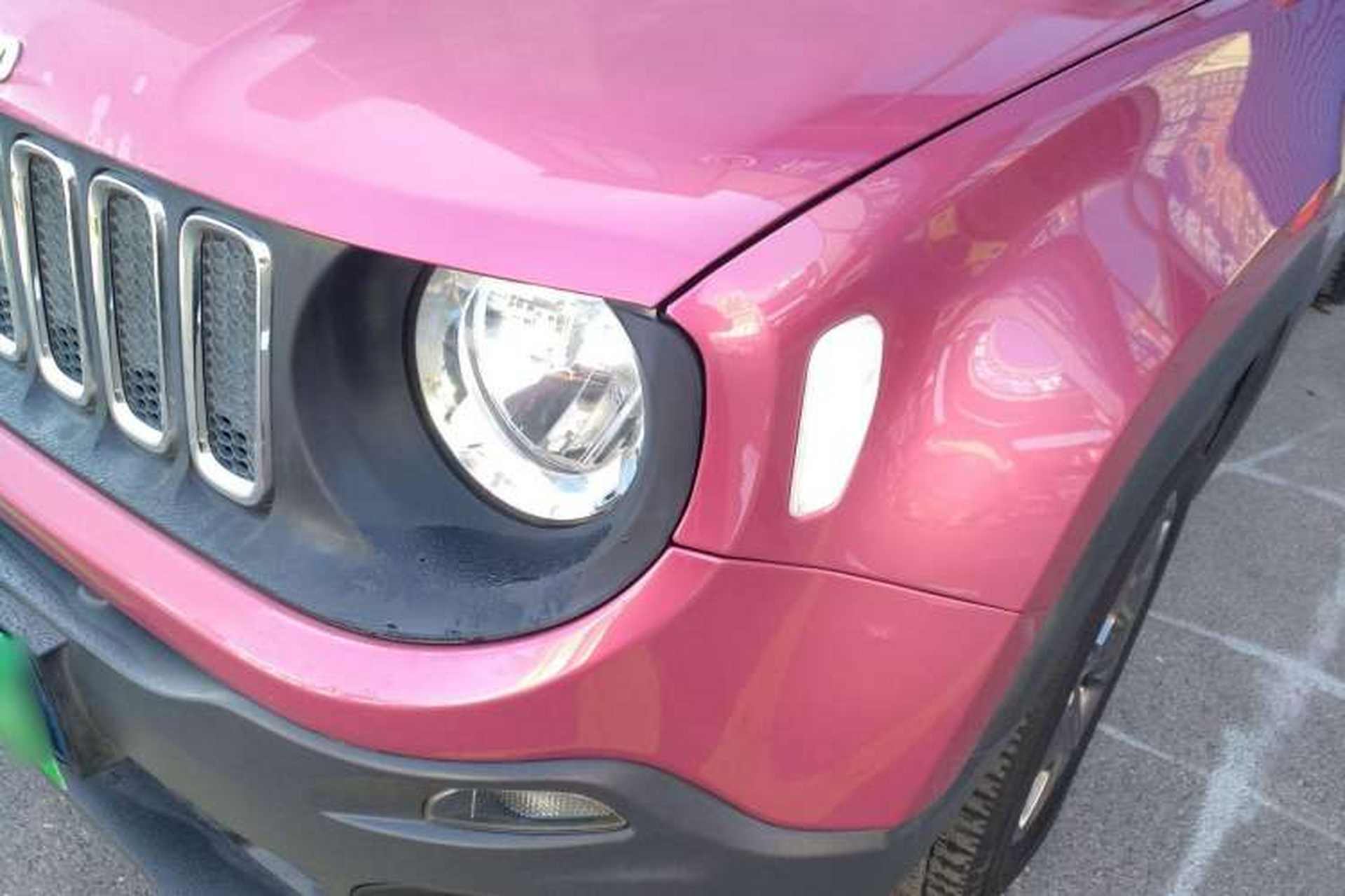 Used Jeep Renegade 2017 180T Automatic Kinetic Edition+ Left Front Headlight