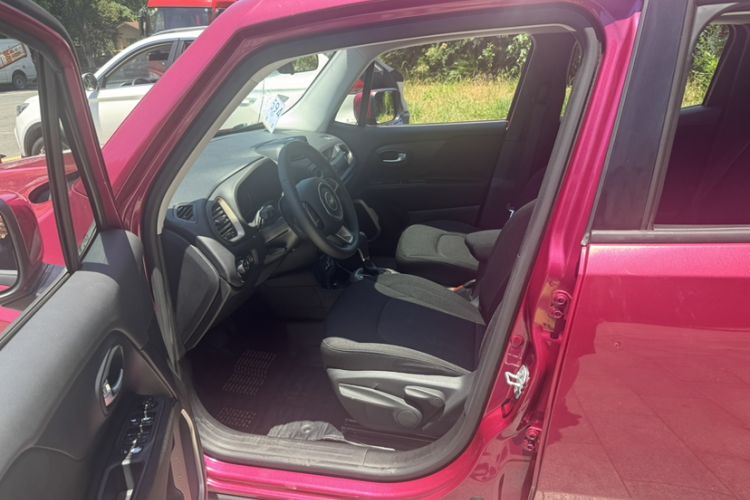 Used Jeep Renegade 2017 180T Automatic Jingneng Edition Left Front Seat
