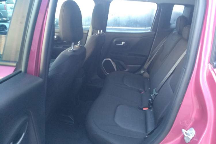 Used Jeep Renegade 2017 180T Automatic Kinetic Edition+ Left Rear Seat