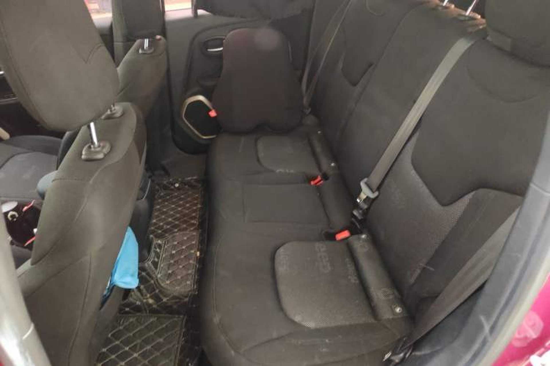 Used Jeep Renegade 2017 180T Automatic Jingneng Edition Left Rear Seat