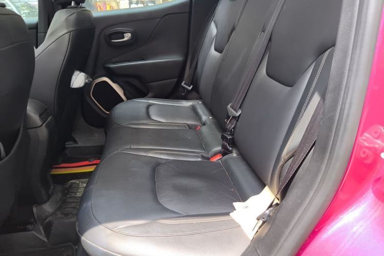Used Jeep Renegade 2017 180T Automatic Smart Version Left Rear Seat