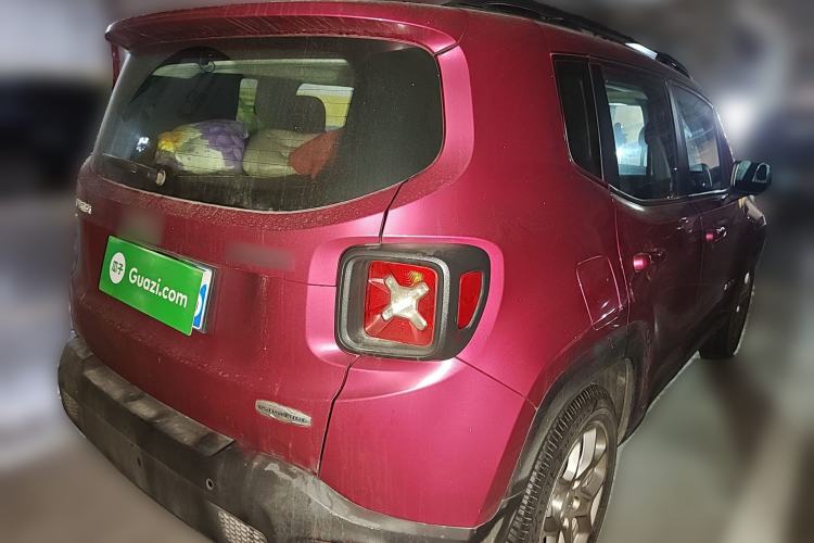 Used Jeep Renegade 2017 180T Automatic High-Energy Version Rear