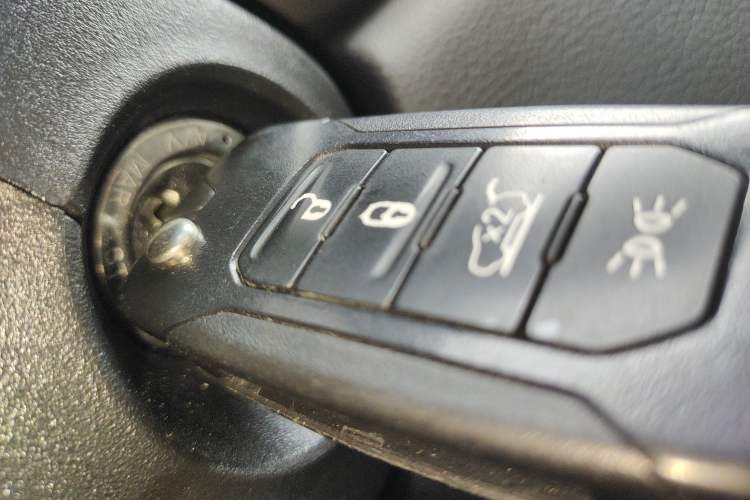 Used Jeep Renegade 2017 180T Automatic High-Energy Version Vehicle Key