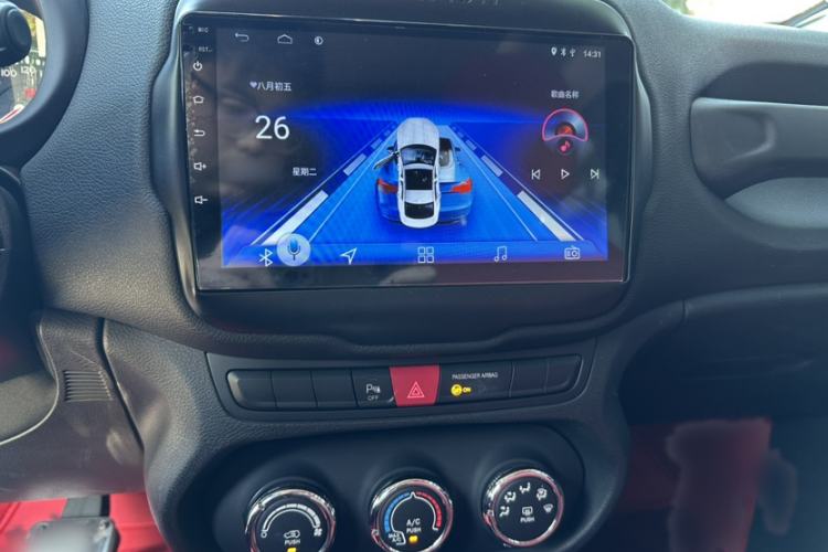 Used Jeep Renegade 2017 180T Automatic High-Energy Version Audio And AC Panel