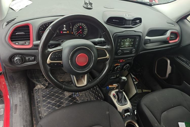 Used Jeep Renegade 2017 180T Automatic Jingneng Edition Center Console