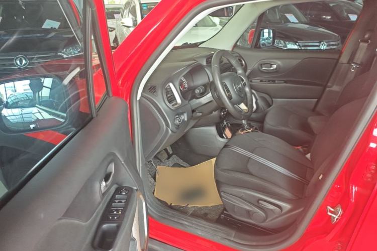 Used Jeep Renegade 2017 180T Automatic Jingneng Edition Driver Seat