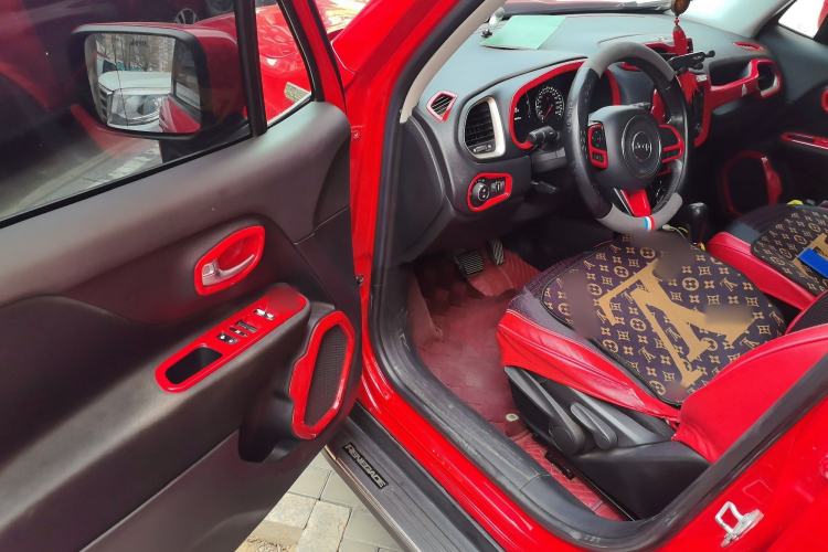 Used Jeep Renegade 2017 180T Automatic Jingneng Edition Driver Seat