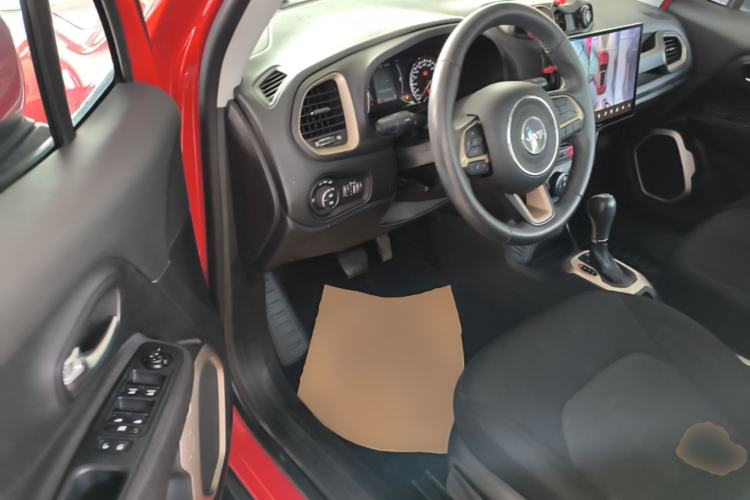 Used Jeep Renegade 2017 180T Automatic Jingneng Edition Driver Seat